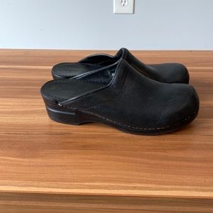 Sanita Black Leather Clogs, Size 41